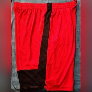 Mens basketball shorts